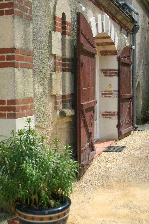 Chateau Du Beugnon Acomodação com café da manhã Tigné Exterior foto
